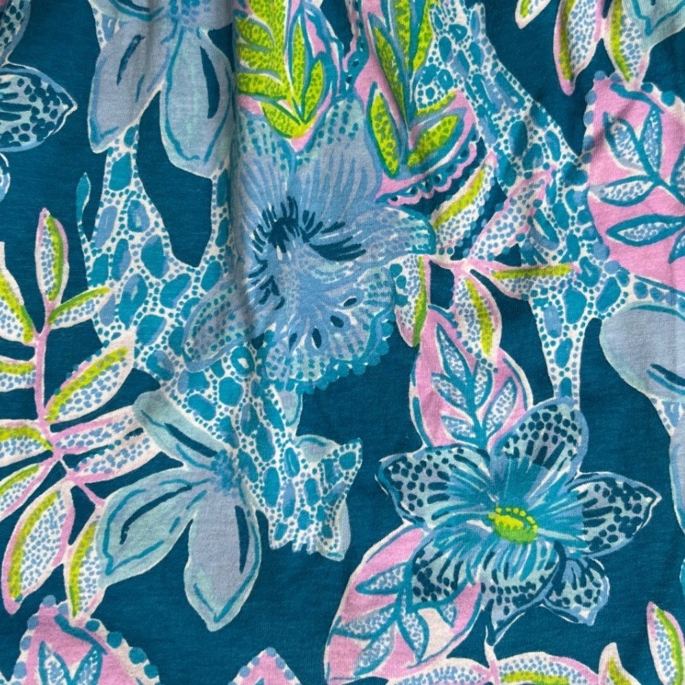 Lilly Pulitzer Girl's Blue Floral Romper Size Large (8-10) Pockets Like New! - Picture 2 of 6